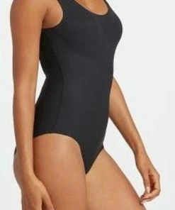 Spanx 10224R Thinstincts Bodysuit NOS -lingerie-dames-badmode Winkel 440x840 3