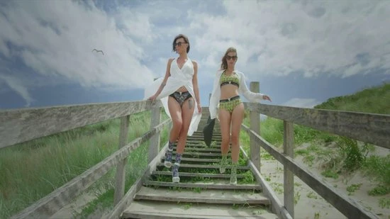 Untouched Parrot - Hipster - Stijlvolle Slip Met Trendy Papegaai Print - Maat: M - Comfy En Duurzaam - Ondergoed Dames 4 Untouched Parrot - Hipster - Stijlvolle Slip Met Trendy Papegaai Print - Maat: M - Comfy En Duurzaam - Ondergoed Dames - Afbeelding 2