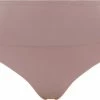Spanx EcoCare Seamless Shaping - String - Kleur Dark Nude (Cafe Au Lait) - Maat S