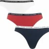 Tommy Hilfiger Dames 3P Strings Basic Multi II - XS 2 Tommy Hilfiger Dames 3P Strings Basic Multi II - XS -lingerie-dames-badmode Winkel 550x524 1
