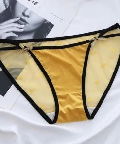 Merkloos Pure-Soft Satijnen Comfortabele Slipjes (4 - Pack ) Maat L 18 Merkloos Pure-Soft Satijnen Comfortabele Slipjes (4 - Pack ) Maat L -lingerie-dames-badmode Winkel 550x548 2