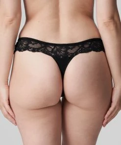 PrimaDonna Madison String 0662125 Zwart - Maat 44 -lingerie-dames-badmode Winkel 550x607 2