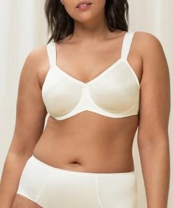 Triumph Essential Minimizer WX Beha - Vanille - Maat E95 29 Triumph Essential Minimizer WX Beha - Vanille - Maat E95 -lingerie-dames-badmode Winkel 550x611 59