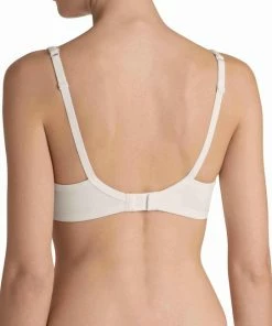 Triumph Perfectly Soft WHP Beha - Vanille - Maat B80 13 Triumph Perfectly Soft WHP Beha - Vanille - Maat B80 -lingerie-dames-badmode Winkel 550x650 2