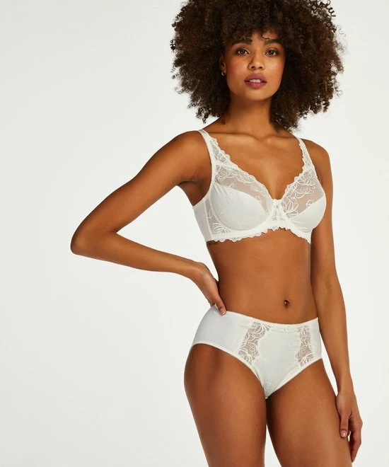 Hunkemöller Niet Voorgevormde Beugel Bh Diva - Maat E95 8 Hunkemöller Niet Voorgevormde Beugel Bh Diva - Maat E95 - Afbeelding 6