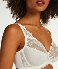 Hunkemöller Niet Voorgevormde Beugel Bh Diva - Maat E95 20 Hunkemöller Niet Voorgevormde Beugel Bh Diva - Maat E95 -lingerie-dames-badmode Winkel 550x660 204