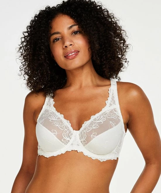 Hunkemöller Niet Voorgevormde Beugel Bh Diva - Maat E95 12 Hunkemöller Niet Voorgevormde Beugel Bh Diva - Maat E95 - Afbeelding 10