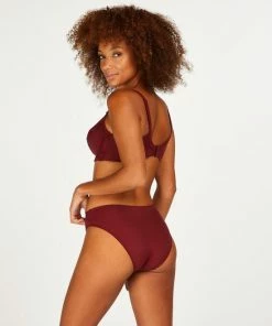 Hunkemöller Dames Lingerie Niet-voorgevormde Beugel Bh Diva - Rood - Maat D75 11 Hunkemöller Dames Lingerie Niet-voorgevormde Beugel Bh Diva - Rood - Maat D75 -lingerie-dames-badmode Winkel 550x660 7