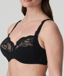 PrimaDonna Madison Beugel Bh 0162121 Zwart - Maat 85G -lingerie-dames-badmode Winkel 550x721 2