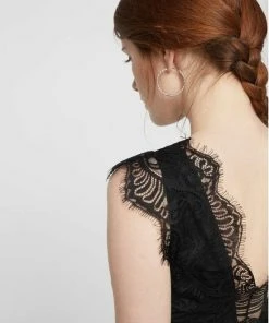 Pieces Dames Hemd Kant - Lace Top Ilu - L - Zwart -lingerie-dames-badmode Winkel 550x731 4