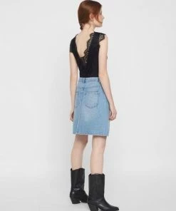 Pieces Dames Hemd Kant - Lace Top Ilu - L - Zwart -lingerie-dames-badmode Winkel 550x733 57