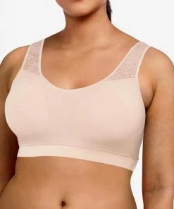 Chantelle SoftStretch V-Neck Voorgevormde Top - Maat M/L -lingerie-dames-badmode Winkel 550x733 61