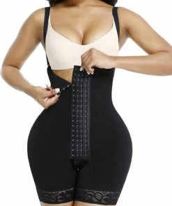Yermin Beauty Corrigerende Shapewear Corset Verstelbaar Met 4 Rijen Haakjes Zwart S -lingerie-dames-badmode Winkel 550x792 2