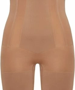 Spanx Thinstincts 2.0 - High-Waisted Mid-Thigh Short - Maat XL - Kleur Café Au Lait (Dark Nude) -lingerie-dames-badmode Winkel 550x808 2